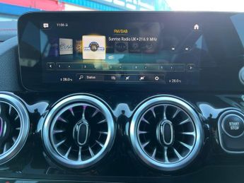 MERCEDES-BENZ EQA EQA 250 66.5kWh AMG Line Auto 5dr