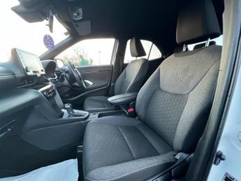 TOYOTA YARIS CROSS 1.5 VVT-h Design E-CVT Euro 6 (s/s) 5dr