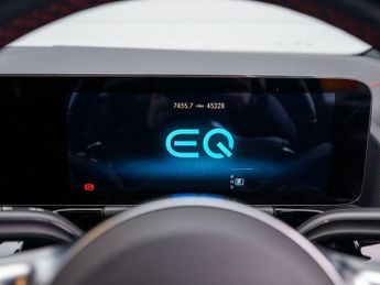 MERCEDES-BENZ EQA EQA 250 66.5kWh AMG Line SUV 5dr Electric Auto (190 ps)