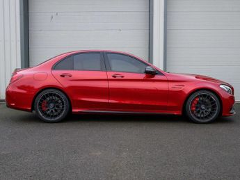 MERCEDES-BENZ C-CLASS 4.0 C63 V8 BiTurbo AMG S Saloon 4dr Petrol SpdS MCT Euro 6 (s/s)