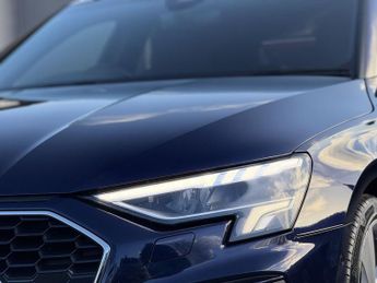 AUDI A3 1.0 TFSI 30 S line Sportback 5dr Petrol S Tronic Euro 6 (s/s) (1