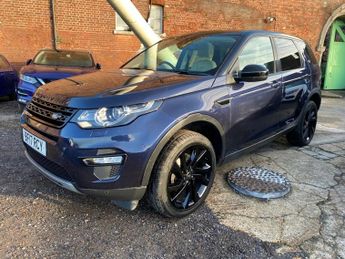 LAND ROVER DISCOVERY SPORT 2.0 TD4 HSE Black SUV 5dr Diesel Auto 4WD Euro 6 (s/s) (180 ps)