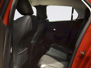 VAUXHALL Corsa Electric 50kWh Elite Nav Hatchback 5dr Electric Auto (7.4Kw Charger) (136