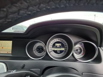 MERCEDES-BENZ C-CLASS 2.1 C220 CDI BlueEfficiency AMG Sport Saloon 4dr Diesel AUTOMATI