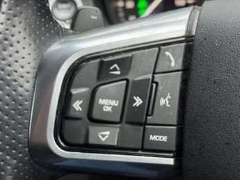 LAND ROVER DISCOVERY SPORT 2.0 Si4 HSE Dynamic Lux SUV 5dr Petrol Auto 4WD Euro 6 (s/s) (29