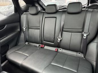 NISSAN QASHQAI 1.2 DIG-T Tekna SUV 5dr Petrol XTRON 2WD Euro 6 (s/s) (115 ps)