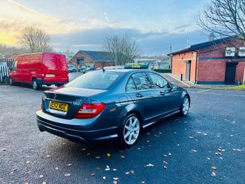 MERCEDES-BENZ C-CLASS 2.1 C220 CDI BlueEfficiency AMG Sport Saloon 4dr Diesel G-Tronic