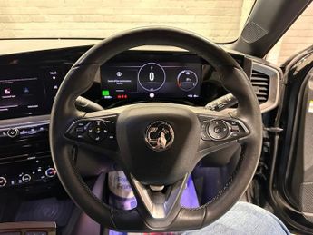 VAUXHALL MOKKA ELECTRIC 50kWh Ultimate SUV 5dr Electric Auto (136 ps)