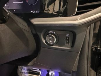 VAUXHALL MOKKA ELECTRIC 50kWh Ultimate SUV 5dr Electric Auto (136 ps)