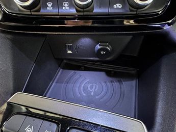 VAUXHALL MOKKA ELECTRIC 50kWh Ultimate SUV 5dr Electric Auto (136 ps)