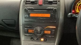 TOYOTA AURIS 1.4 VVT-i TR Hatchback 3dr Petrol Manual (163 g/km, 97 bhp)