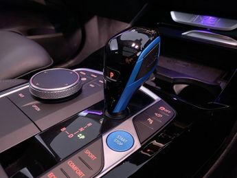 BMW IX3 80kWh M Sport Pro SUV 5dr Electric Auto (286 ps)