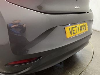 VOLKSWAGEN ID.3 Pro Performance 58kWh Life Hatchback 5dr Electric Auto (204 ps)