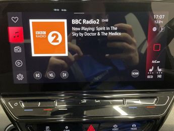 VOLKSWAGEN ID.3 Pro Performance 58kWh Life Hatchback 5dr Electric Auto (204 ps)