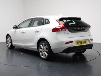VOLVO V40 1.5 T3 Inscription Hatchback 5dr Petrol Auto Euro 6 (s/s) (152 p