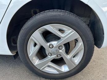 HYUNDAI I10 1.0 SE Connect Hatchback 5dr Petrol Manual Euro 6 (s/s) (67 ps)