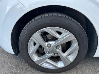 HYUNDAI I10 1.0 SE Connect Hatchback 5dr Petrol Manual Euro 6 (s/s) (67 ps)