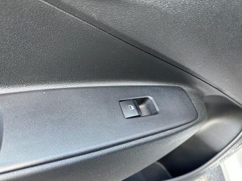 HYUNDAI I10 1.0 SE Connect Hatchback 5dr Petrol Manual Euro 6 (s/s) (67 ps)