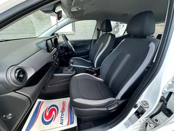 HYUNDAI I10 1.0 SE Connect Hatchback 5dr Petrol Manual Euro 6 (s/s) (67 ps)