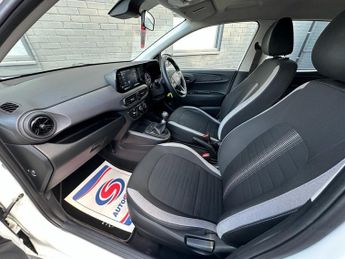 HYUNDAI I10 1.0 SE Connect Hatchback 5dr Petrol Manual Euro 6 (s/s) (67 ps)