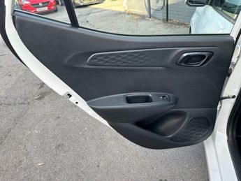 HYUNDAI I10 1.0 SE Connect Hatchback 5dr Petrol Manual Euro 6 (s/s) (67 ps)