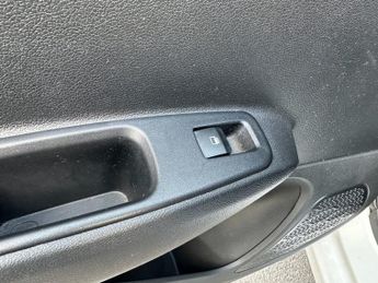 HYUNDAI I10 1.0 SE Connect Hatchback 5dr Petrol Manual Euro 6 (s/s) (67 ps)