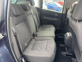 PEUGEOT 3008 1.6 e-HDi Active SUV 5dr Diesel EGC Euro 5 (s/s) (115 ps)