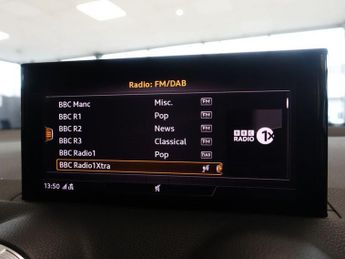 AUDI Q2 2.0 TDI 30 S line SUV 5dr Diesel S Tronic Euro 6 (s/s) (116 ps)