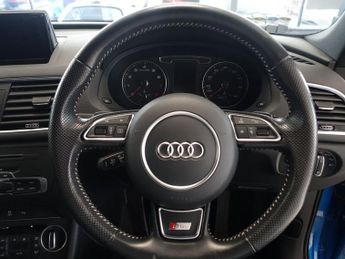 AUDI Q3 1.4 TFSI CoD S line Edition SUV 5dr Petrol S Tronic Euro 6 (s/s)