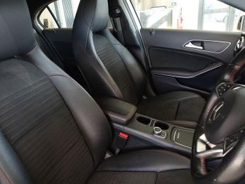 MERCEDES-BENZ A-CLASS 1.6 A160 AMG Line (Premium) Hatchback 5dr Petrol 7G-DCT Euro 6 (