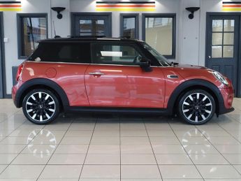 MINI HATCH 1.5 Cooper Exclusive Hatchback 3dr Petrol Steptronic Euro 6 (s/s