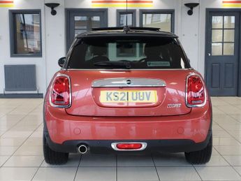 MINI HATCH 1.5 Cooper Exclusive Hatchback 3dr Petrol Steptronic Euro 6 (s/s