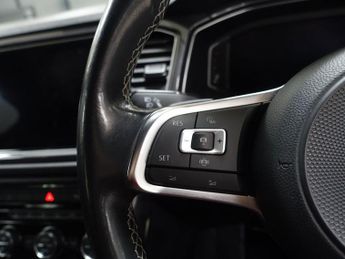 VOLKSWAGEN T-ROC 1.5 TSI GPF EVO R-Line SUV 5dr Petrol DSG Euro 6 (s/s) (150 ps)