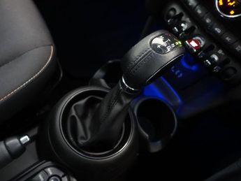 MINI HATCH 1.5 Cooper Hatchback 5dr Petrol Auto Euro 6 (s/s) (136 ps)