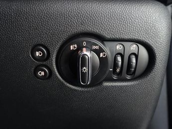 MINI HATCH 1.5 Cooper Hatchback 5dr Petrol Auto Euro 6 (s/s) (136 ps)