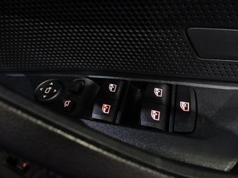 BMW 4 SERIES GRAN COUPE 2.0 420i M Sport Hatchback 5dr Petrol Auto Euro 6 (s/s) (184 ps)