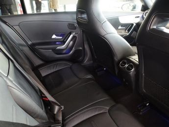 MERCEDES-BENZ CLA 2.0 CLA35 AMG (Premium) Shooting Brake 5dr Petrol 7G-DCT 4MATIC 