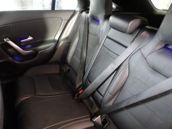 MERCEDES-BENZ CLA 2.0 CLA35 AMG (Premium) Shooting Brake 5dr Petrol 7G-DCT 4MATIC 