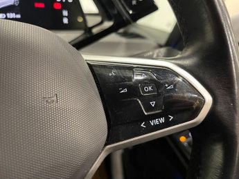 VOLKSWAGEN ID.3 Pro Performance 58kWh Life Hatchback 5dr Electric Auto (204 ps)