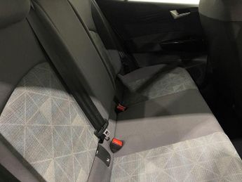 VOLKSWAGEN ID.3 Pro Performance 58kWh Life Hatchback 5dr Electric Auto (204 ps)