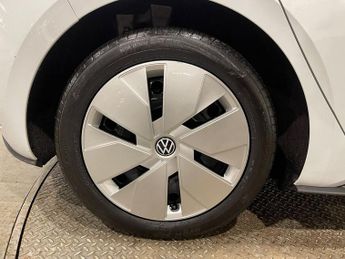 VOLKSWAGEN ID.3 Pro Performance 58kWh Life Hatchback 5dr Electric Auto (204 ps)