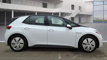 VOLKSWAGEN ID.3 Pro Performance 58kWh Life Hatchback 5dr Electric Auto (204 ps)