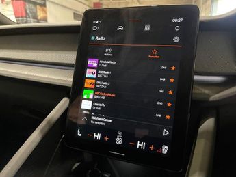 POLESTAR POLESTAR 2 Dual Motor 78kWh Long Range Plus Pilot Fastback 5dr Electric Aut