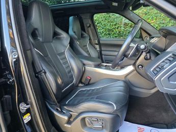 LAND ROVER RANGE ROVER SPORT 5.0 V8 SVR SUV 5dr Petrol Auto 4WD Euro 5 (s/s) (550 ps)