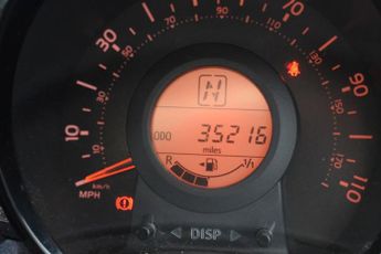 TOYOTA AYGO 1.0 VVT-i x-play Hatchback 5dr Petrol x-shift Euro 6 (68 ps)