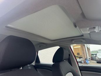 SEAT IBIZA 1.2 TSI SE Hatchback 5dr Petrol DSG Euro 5 (105 ps)