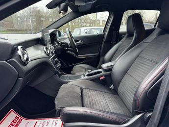 MERCEDES-BENZ GLA 1.6 GLA200 AMG Line (Executive) SUV 5dr Petrol 7G-DCT Euro 6 (s/
