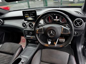 MERCEDES-BENZ GLA 1.6 GLA200 AMG Line (Executive) SUV 5dr Petrol 7G-DCT Euro 6 (s/