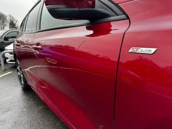 FORD FOCUS 1.0T EcoBoost ST-Line X Estate 5dr Petrol Auto Euro 6 (s/s) (125