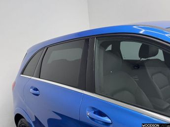 MERCEDES-BENZ B-CLASS Electric Art MPV 5dr Electric Auto (179 ps)